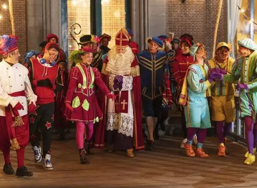 DeGroteSinterklaasfilmendeVliegendePietenOntbijtbios_134354270339545732_big-cine_deskt.webp