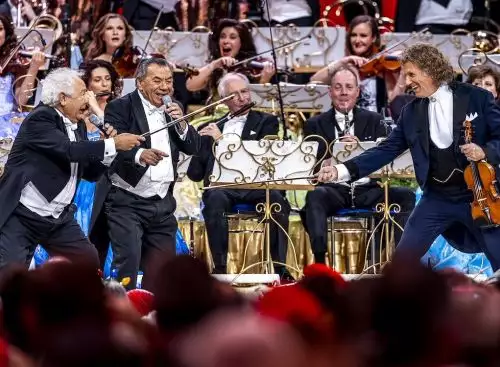 AndrC3A9Rieus2026ChristmasConcertLetItSnow_134320375854728930_big-cine_deskt.webp